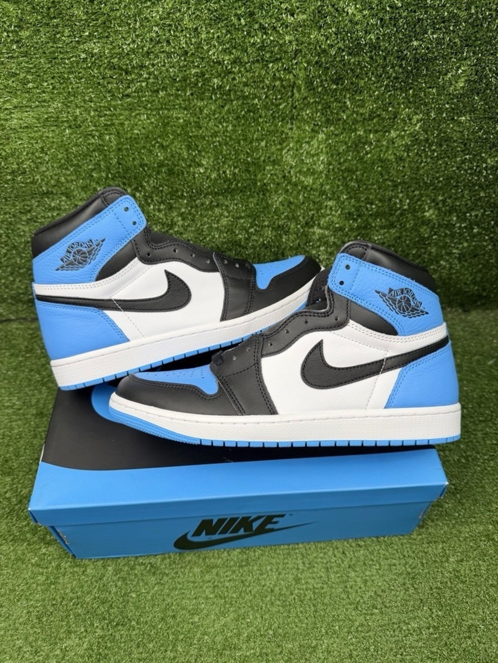 Air Jorden high OG 1 size 6.5 y/ 8 w new with box - Picture 11 of 15
